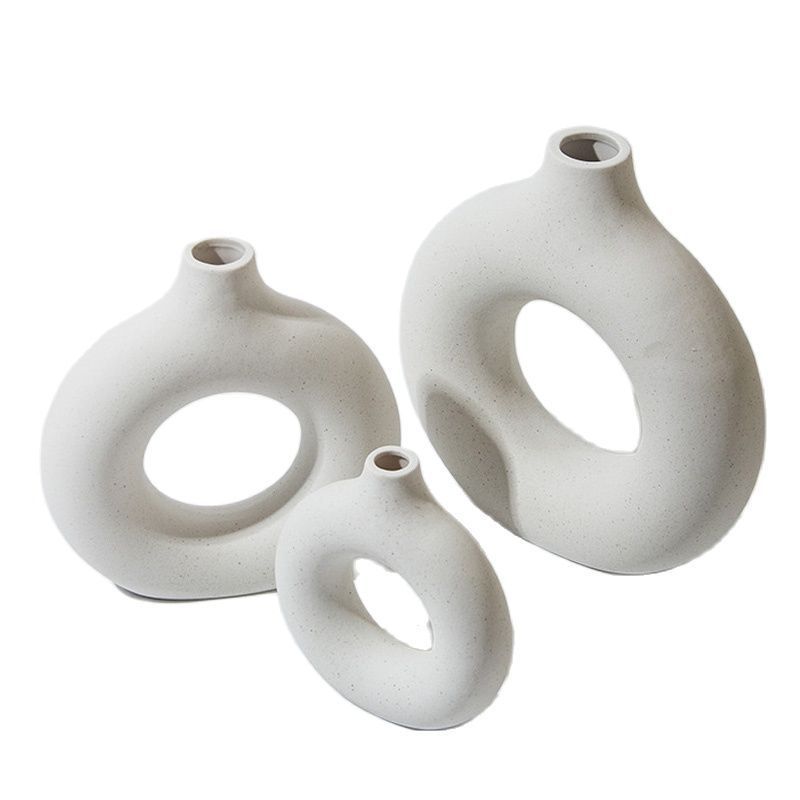 Donut Plain Burned Ceramic Vase Ins Wind